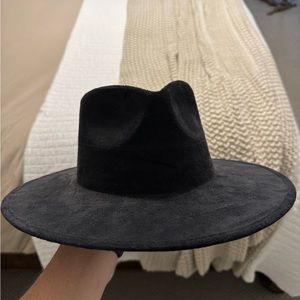 Suede wide-brim hat